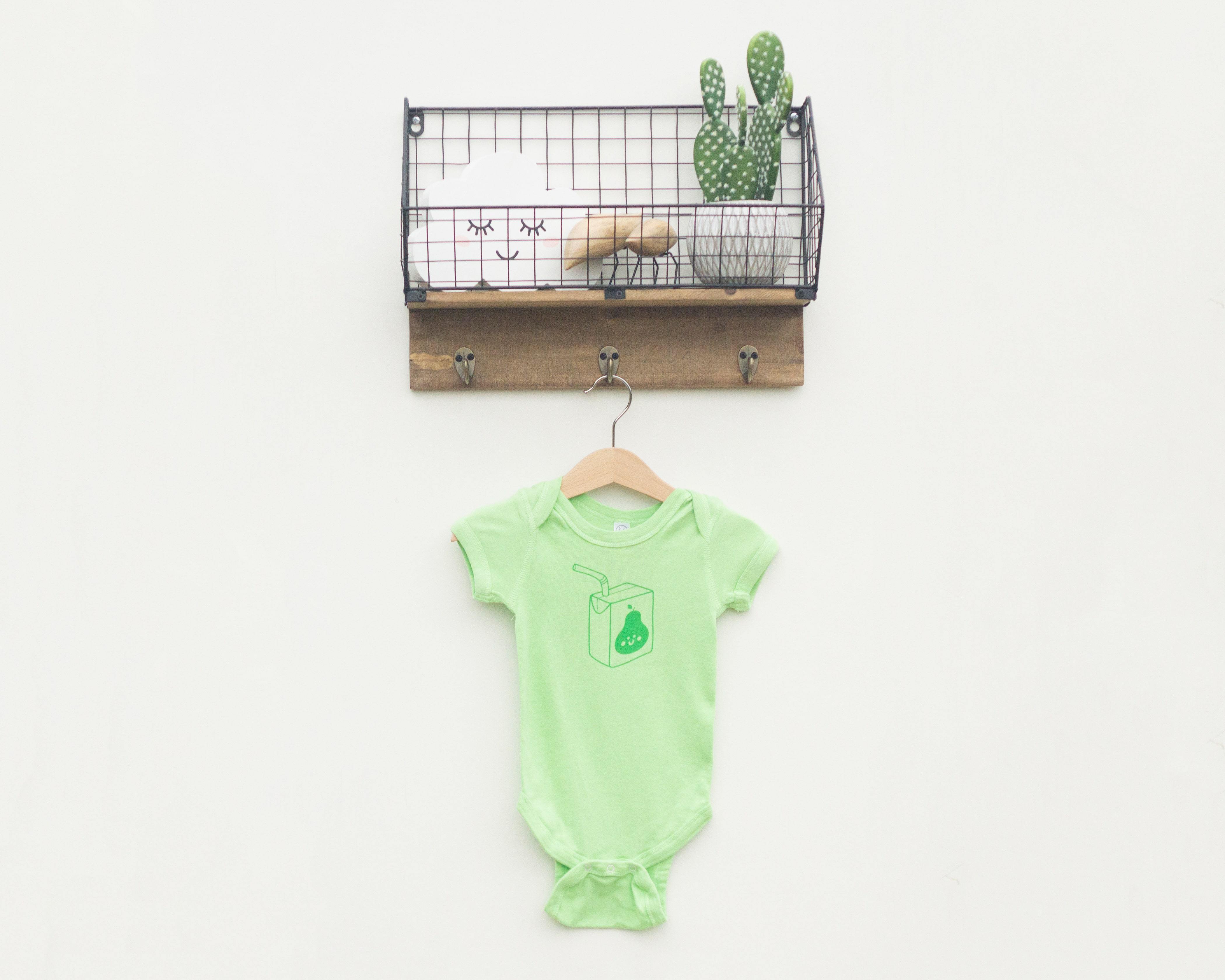 Green Pear Juice Box Infant Bodysuit – Grey Duck & Co.